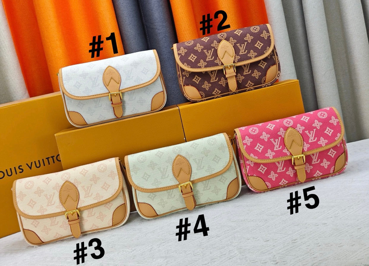 SUMMER COLOR CROSSBODY