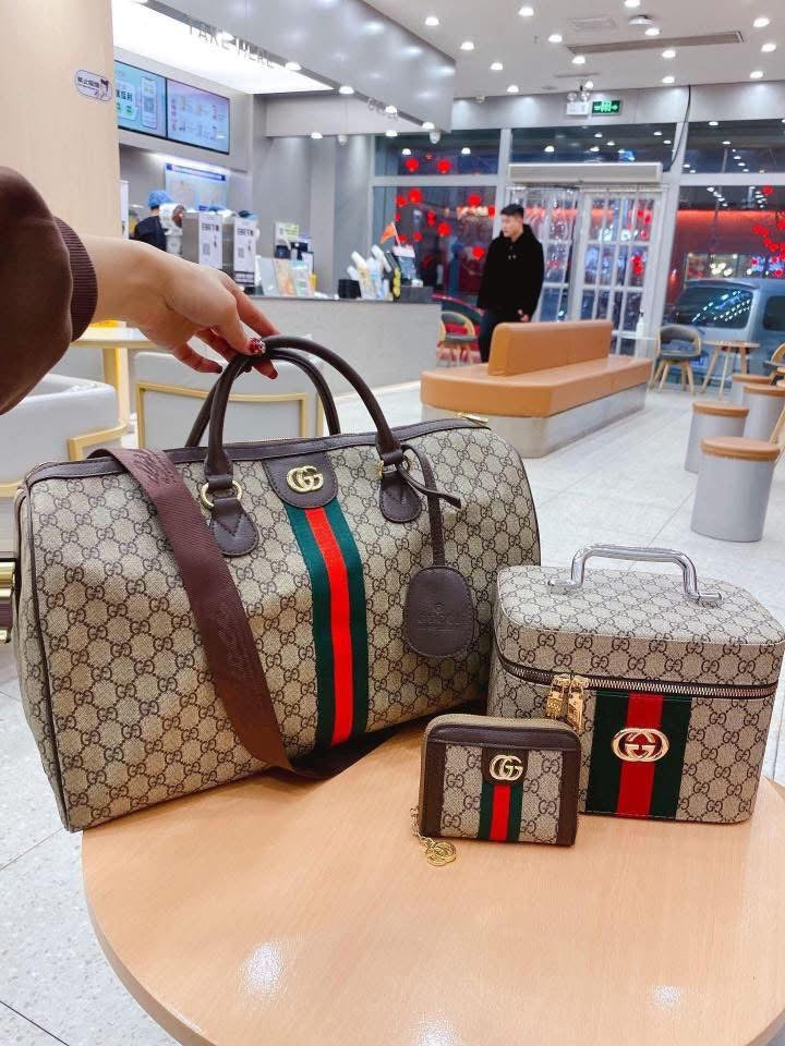 PRE- ORDER GU-CCII BAG 3 PIECE SET 💼