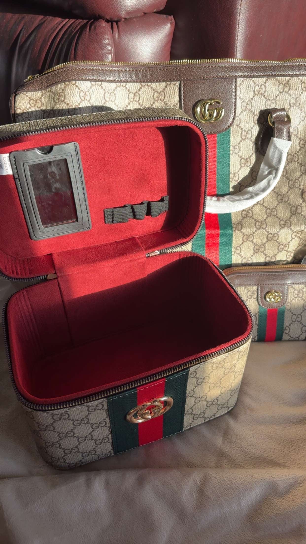 PRE- ORDER GU-CCII BAG 3 PIECE SET 💼
